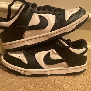 Panda dunks lightly used